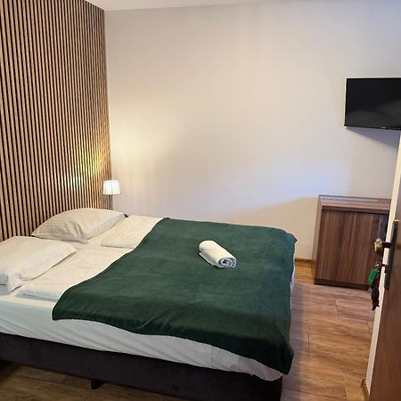 Unieście Pod Wydma酒店 外观 照片