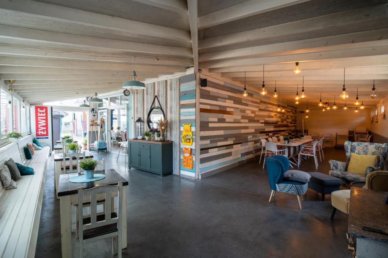 Unieście Pod Wydma酒店 外观 照片